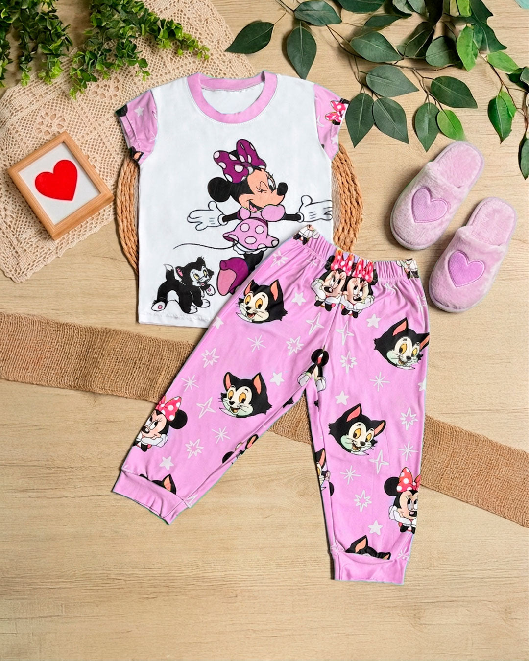 PIJ Minnie & Figaro 4-14 Cod 006
